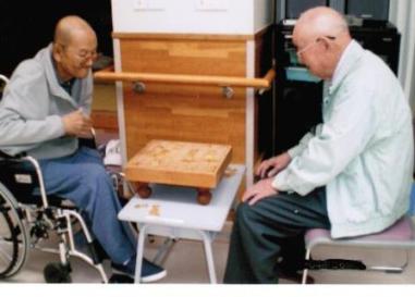 団体を翻成したきっかけは？の画像