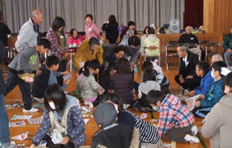 4.三世代間交流とふる里歴史の山河探訪講話【平成30年11月18日／水沢南地区センター】の画像1