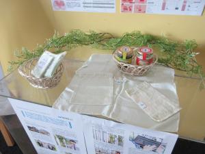 淡い緑色のバジル染めやバジルを使ったマヨネーズやパスタソースなど